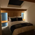 아파트 Spinners View - New Renovated - & Parking 스킵턴