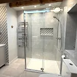 Apartmán Spinners View - New Renovated - & Parking