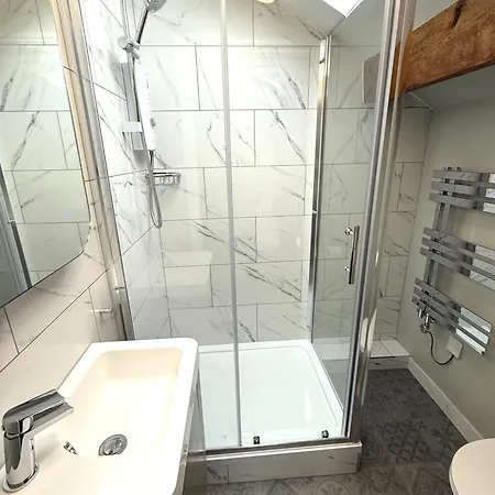 Spinners View - New Renovated - & Parking Skipton