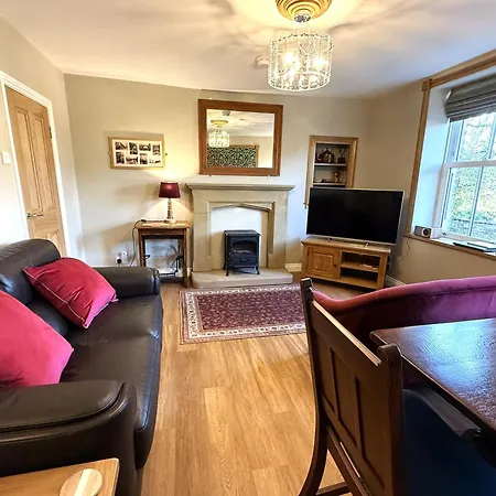 Spinners View - New Renovated - & Parking Apartament Skipton