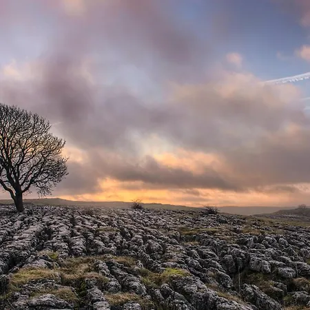 Apartament Spinners View - New Renovated - & Parking