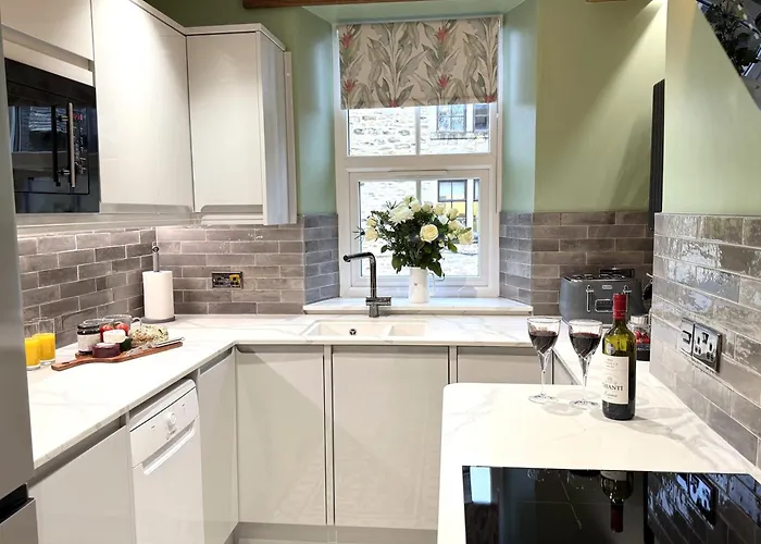 Spinners View - New Renovated - & Parking Apartman