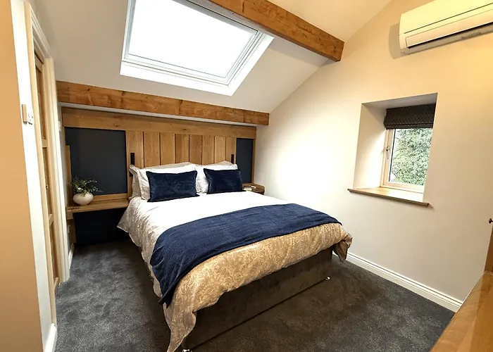 Spinners View - New Renovated - & Parking *