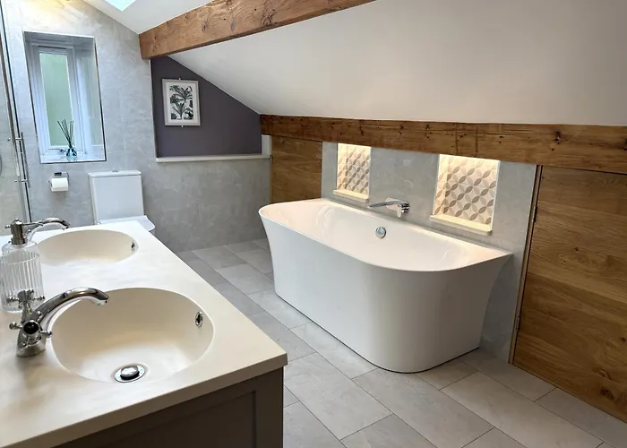 Spinners View - New Renovated - & Parking * Skipton