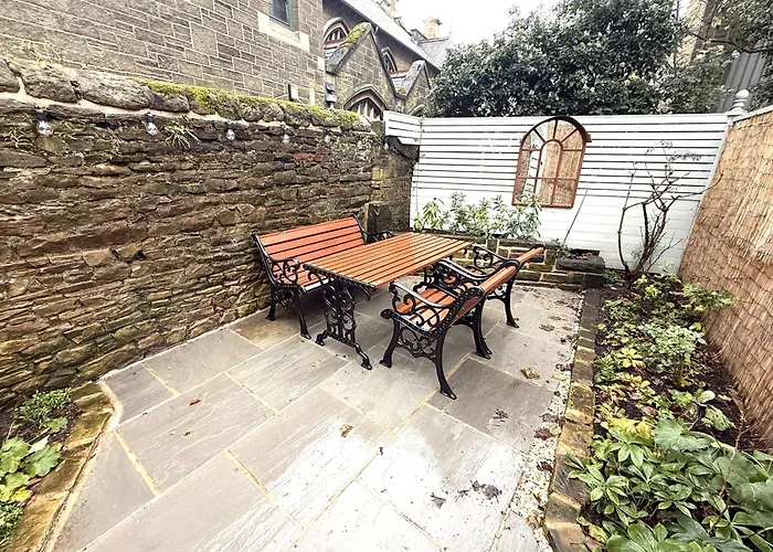 Spinners View - New Renovated - & Parking Apartman